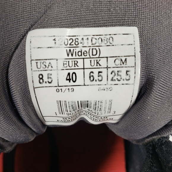 Brooks Adrenaline GTS 19 Womens Running Shoes Size 8.5 Black Purple 1202841D080 - Picture 7 of 7